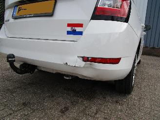 Skoda Fabia 1.0 TSI Navi Airco picture 10