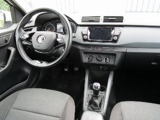 Skoda Fabia 1.0 TSI Navi Airco picture 15