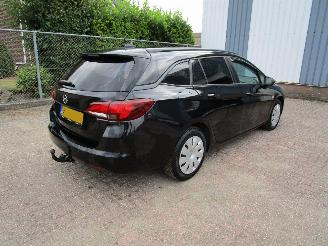 Opel Astra 1.2 Navi Clima 6-Bak picture 4