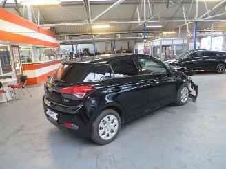 Hyundai I-20 1.0 T GDI BENZ 101 PK picture 5
