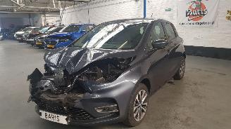Unfallwagen Renault Zoé R135  AUT 4DRS ELEKTRISCH 100KW 136PK 2019/12