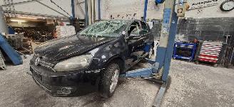 Vrakbiler auto Volkswagen Golf 1.2 TSI Highline 2012/2