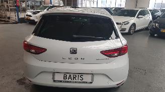 Seat Leon 1.0 TSI 12V  4DRS BENZ 999CC 85KW 116PK picture 6