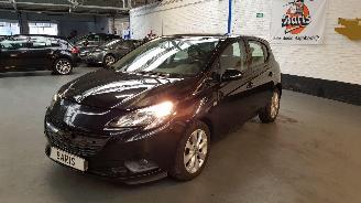 skadebil auto Opel Corsa 1.4 16V BENZ 1.398CC 66KW 90PK 2017/1
