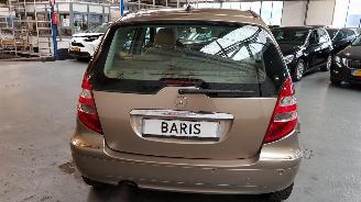 Mercedes A-klasse 1.7 A-170 5-DRS AUT 4DRS BENZ 1.699CC 85KW 116 PK picture 6