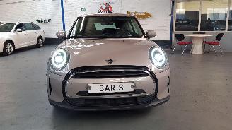 Mini Cooper 1.5 12V COOPER AUT 2DRS BENZ 1.499CC 100KW 136PK picture 2