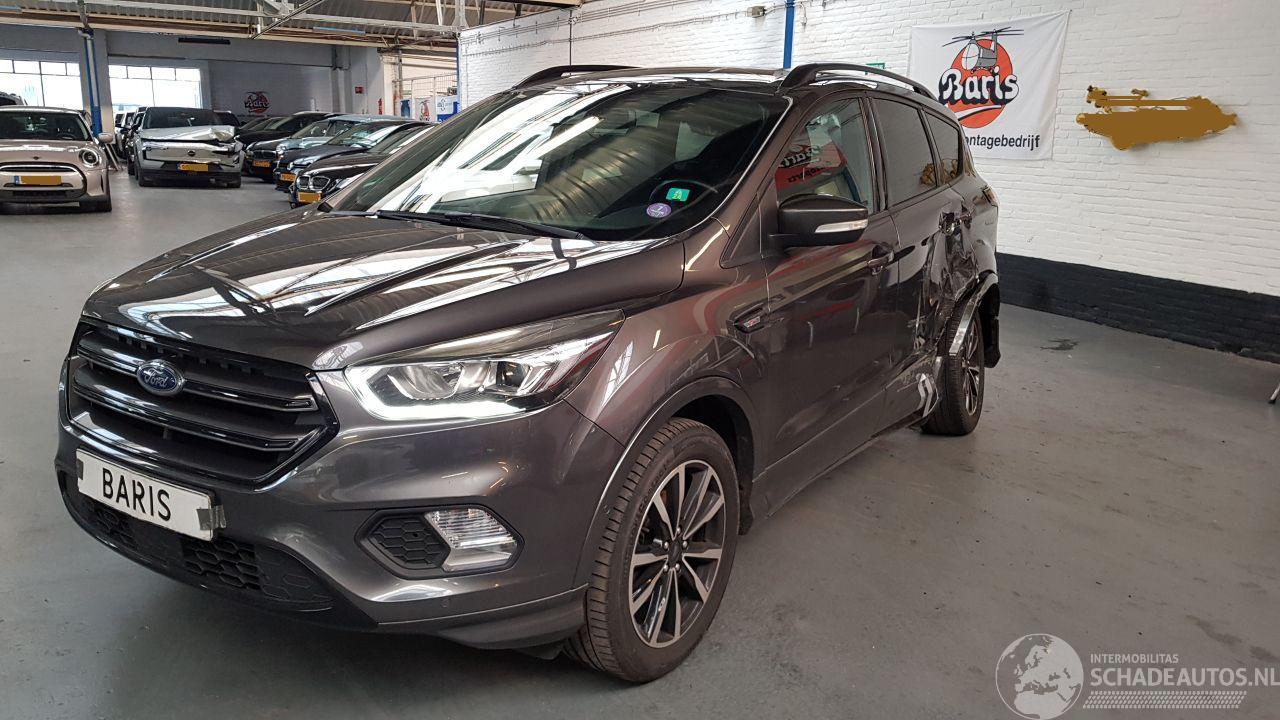 Ford Kuga 1.5 ECOBOOST16V 120 SUV  BENZ 1.499CC 88KW 120PK