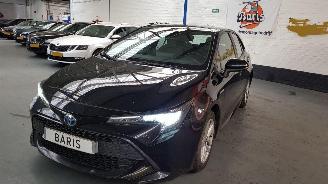 Avarii autoturisme Toyota Corolla 1.8 16V HYBRID AUT 4DRS  BENZ ELK.1.798CC 90KW 122PK 2020/2