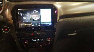 Suzuki Vitara 1.4 BOOSTER JET TURBO 16V SHVS SUV  HYRIDE 1.373CC 95KW 129PK 4x4 picture 12