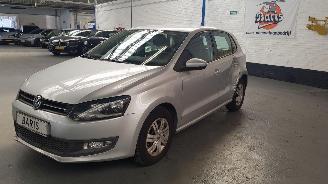 krockskadad bil auto Volkswagen Polo 1.4 16V  BENZ 1.390CC 63KW 86PK 2011/7