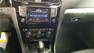 Volkswagen Golf 1.2 TSI BENZ AUT 77 KW 105 PK picture 11