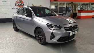Unfallwagen Opel Corsa 1.2 TURBO 12V AUT 4DRS BENZ 1.199CC 96KW 131PK 2023/5