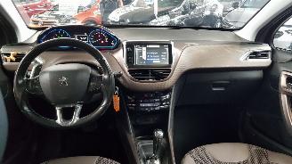 Peugeot 2008 1.2 VTI 12V AUT  PURETECH MPV  BENZ 1.199CC 60KW 82PK picture 7
