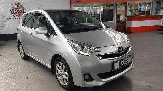 skadebil auto Toyota Verso S 1.3 VVT-I  AUT BENZ 5 DRS NAP.... 2014/1