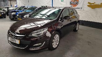 Opel Astra 2.0 CDTI 16V AUT COMBI  DSL 1.956CC 121KW 165PK picture 3