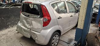 Opel Agila 1.0 Selection picture 3