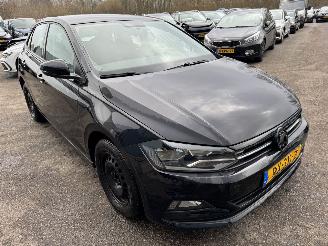 Unfallwagen Volkswagen Polo 1.0 TSI 5DRS AIRCO BJ 2018 2018/3