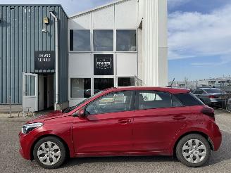 Hyundai I-20 1.0 T-GDI COMFORT BJ 2020 77026 KM NAP ! picture 2