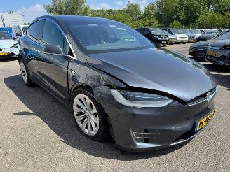 Tesla Model X 90D Base 6p. picture 7