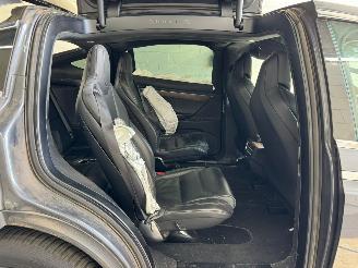 Tesla Model X 90D Base 6p. picture 14
