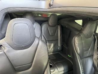 Tesla Model X 90D Base 6p. picture 16