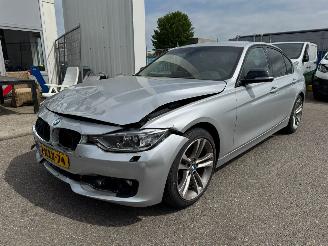skadebil auto BMW 3-serie 320i EfficientDynamics Edition High Executive BJ 2013 107.191 KM 2013/8