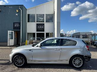 BMW 1-serie 118i Business Line picture 2
