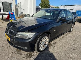 Auto incidentate BMW 3-serie 325i High Executive BJ 2009 172.655 KM 2009/5