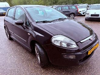 Fiat Punto Evo 1.3 M-Jet Dynamic BJ 2011 199.719 KM picture 6