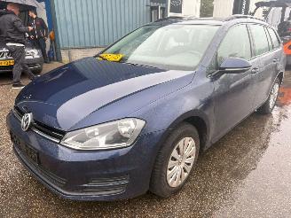 skadebil auto Volkswagen Golf Variant 1.6 TDI Trendline 2013/11