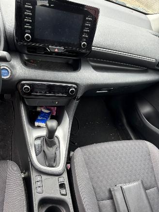 Toyota Yaris 1.5 Hybrid Dynamic AUTOMAAT picture 14