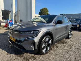 uszkodzony samochody osobowe Renault Mégane E-Tech EV60 Optimum Charge Evolution AUTOMAAT 2023/3