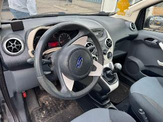 Ford Ka 1.2 Titanium picture 11