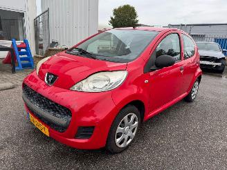 Damaged car Peugeot 107 1.0-12V XR 2009/9