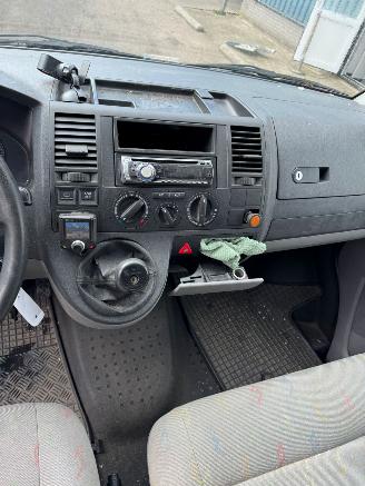 Volkswagen Transporter 1.9 TDI 340 picture 16