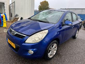 krockskadad bil auto Hyundai I-20 1.2i i-Motion 2011/3