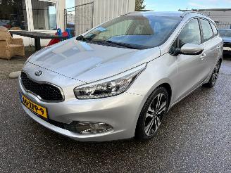 Kia Cee d Sportswagon 1.6 GDI Plus Pack BJ 2013 238.756 KM 2013/1