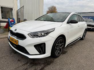 skadebil auto Kia Proceed 1.4 T-GDI GT-Line BJ 2020 76.365 KM 2020/10
