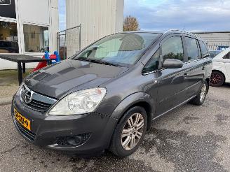 skadebil auto Opel Zafira 1.8 Cosmo BJ 2009 220.541 KM 2009/10
