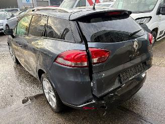 Renault Clio Estate 1.2 TCe Intens AUTOMAAT picture 3