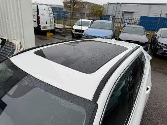 Volvo V-60 2.0 B3 Momentum Business AUTOMAAT picture 9