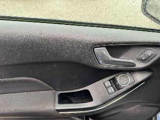 Ford Fiesta 1.0 EcoBoost ST-Line picture 15