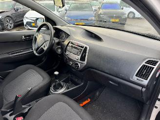 Hyundai I-20 1.2i i-Motion BJ 2012 130295 KM picture 10