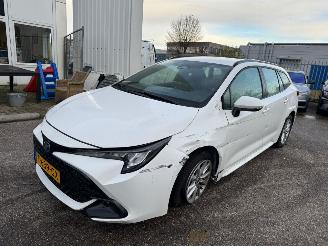 Uttjänta bilar auto Toyota Corolla Touring AUTOMAAT Sports Hybrid 140 Active BJ 2023 81.292 KM 2023/6
