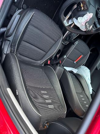 Kia Stonic 1.0 T-GDi MHEV GT-PlusLine picture 17