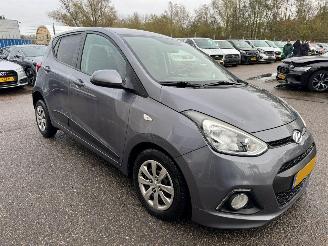 Unfallwagen Hyundai I-10 1.0i i-Motion Go! 2016 2016/9
