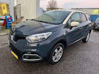Unfallwagen Renault Captur 0.9 TCe Dynamique 2017/3