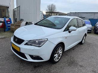krockskadad bil auto Seat Ibiza ST 1.0 EcoTSI Style Connect BJ 2016 206.333 KM 2016/12