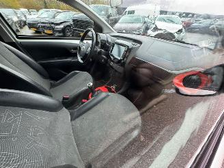 Toyota Aygo 1.0 VVT-i x-cite BJ 2019 50.148 KM picture 11