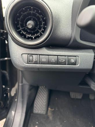 Toyota CH-R 2.0 AUTOMAAT Plug-in Hybrid 220 Executive BJ 2025 10.197 KM picture 19